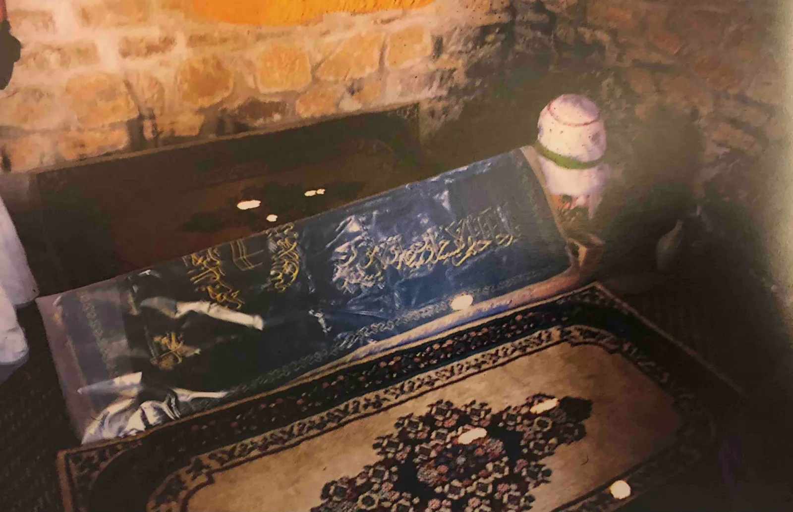 Mehmed Dede Türbesi