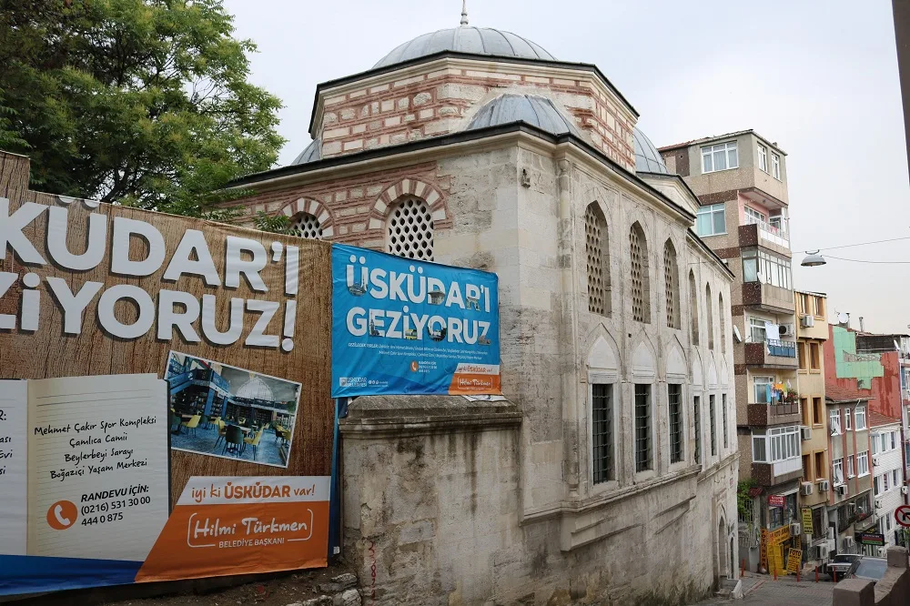 Halil Paşa Türbesi