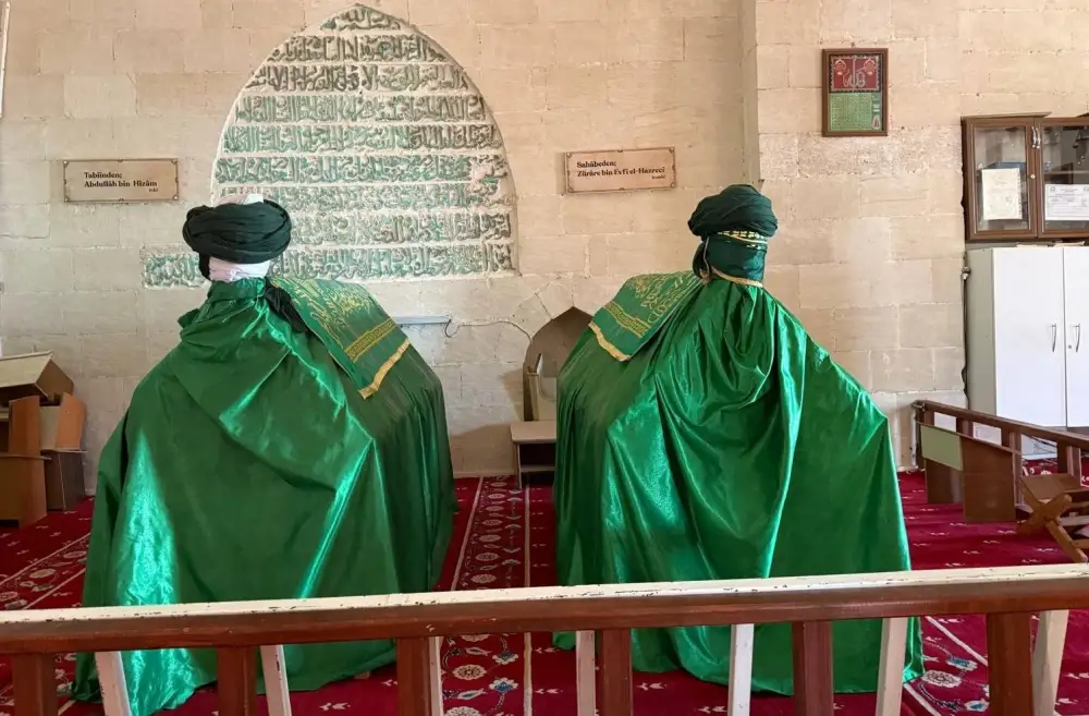 Hz. Zürare Bin Evfi el-Hazreci R.A. (Muhammed Zurrar)