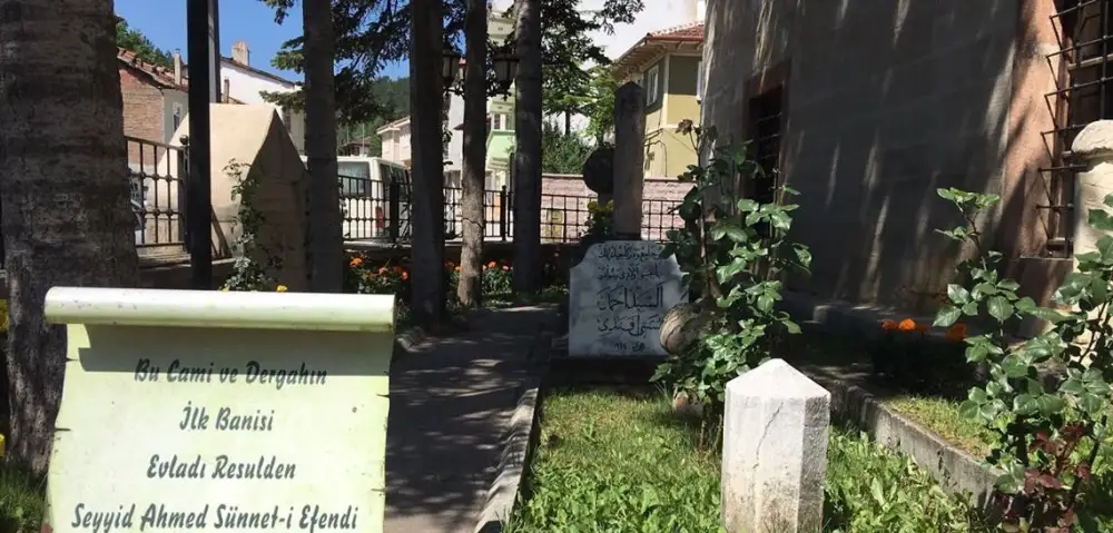 Seyyid Ahmed Sünneti Hz.