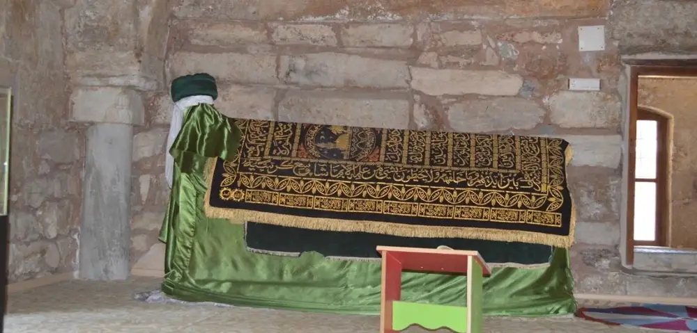 Aşık Paşa Hz.