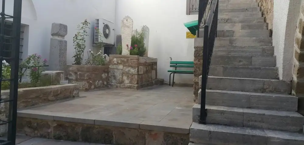 Ahi Yusuf Hz.