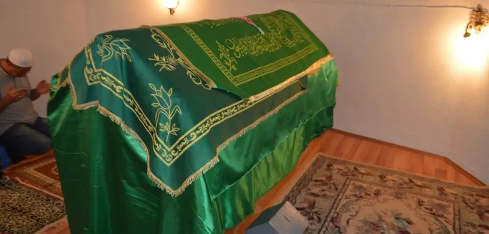 Fatih Ahmet Baba Hz.