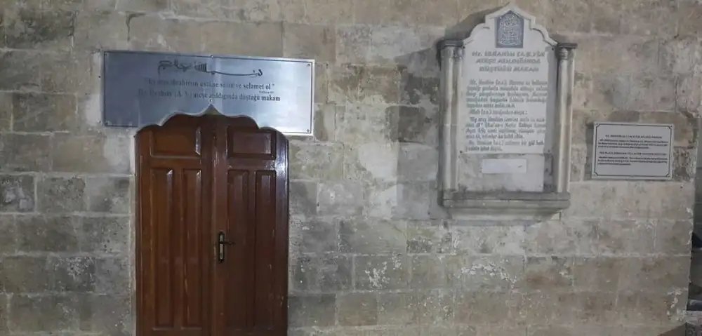 Balıklı Göl ve Hz. İbrahim A.S. Makamı