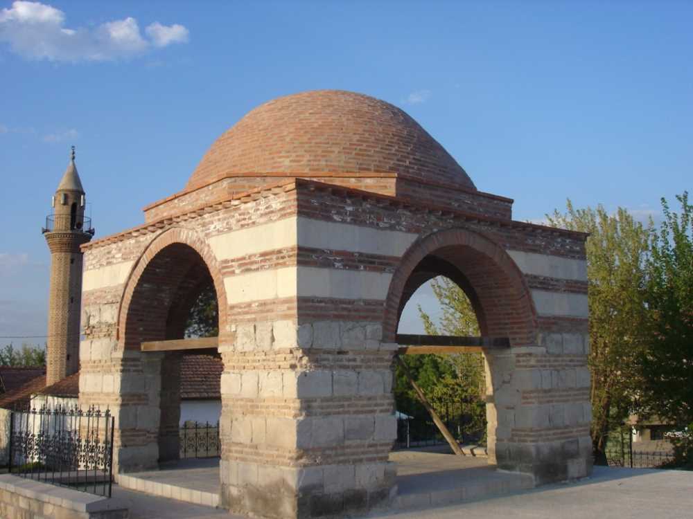 Kanlı Türbe