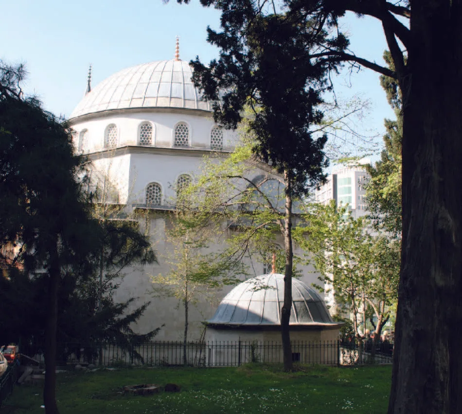 Pars Bey Türbesi